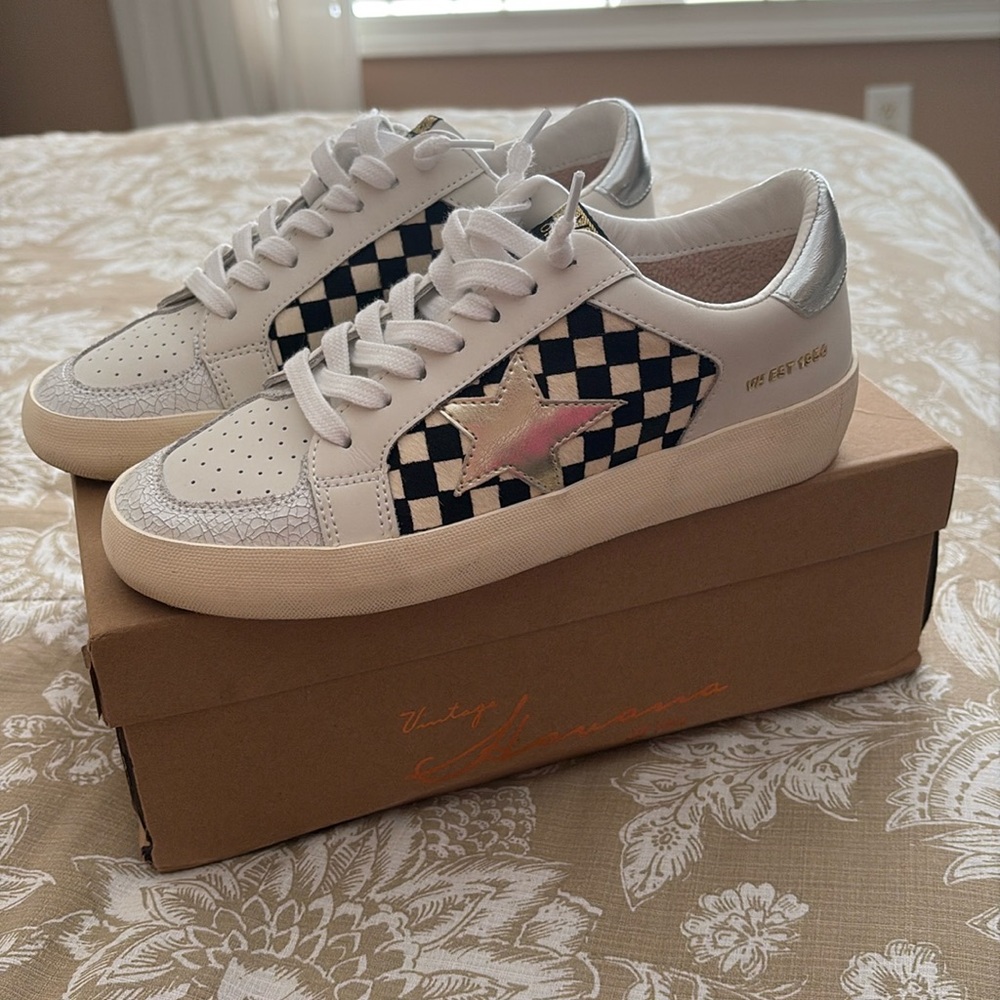 Vintage Havana sneakers